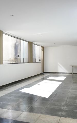 Apartamento à venda com 96m², 3 quartos e 2 vagas Apartamento à venda com 96m², 3 quartos e 2 vagasÁrea comum - Salão de festas