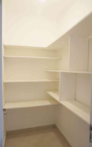 Casa de condomínio à venda com 360m², 2 quartos e 3 vagasDespensa