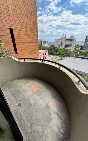 Apartamento para alugar com 57m², 1 quarto e 1 vaga Apartamento para alugar com 57m², 1 quarto e 1 vagaVaranda