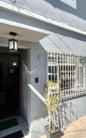 Casa à venda com 137m², 3 quartos e 1 vaga Casa à venda com 137m², 3 quartos e 1 vagaFachada da Casa