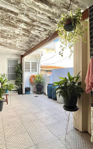 Casa à venda com 137m², 3 quartos e 1 vaga