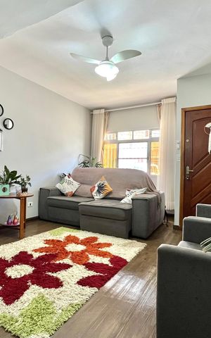 Casa à venda com 137m², 3 quartos e 1 vaga Casa à venda com 137m², 3 quartos e 1 vagaSala