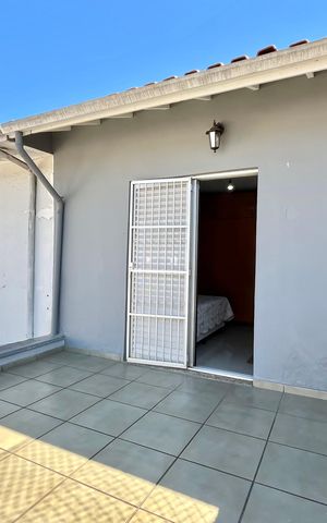 Casa à venda com 137m², 3 quartos e 1 vaga Casa à venda com 137m², 3 quartos e 1 vagaVaranda do Quarto 2