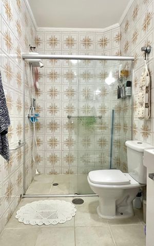 Casa à venda com 137m², 3 quartos e 1 vaga Casa à venda com 137m², 3 quartos e 1 vagaBanheiro