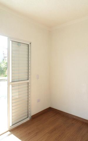 Casa para alugar com 200m², 3 quartos e 3 vagas Casa para alugar com 200m², 3 quartos e 3 vagasQuarto 2