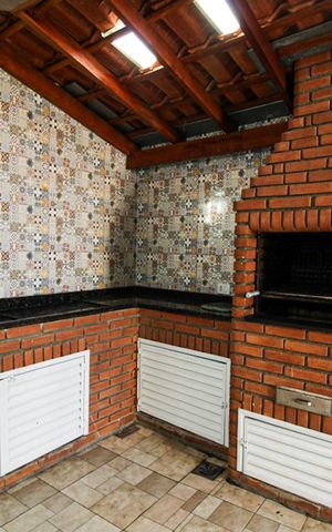 Casa para alugar com 200m², 3 quartos e 3 vagas Casa para alugar com 200m², 3 quartos e 3 vagasChurrasqueira
