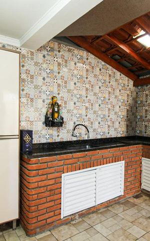 Casa para alugar com 200m², 3 quartos e 3 vagas Casa para alugar com 200m², 3 quartos e 3 vagasÁrea de Serviço