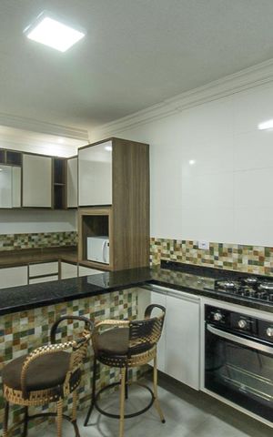 Casa para alugar com 200m², 3 quartos e 3 vagas Casa para alugar com 200m², 3 quartos e 3 vagasCozinha