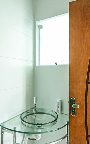 Casa para alugar com 200m², 3 quartos e 3 vagas Casa para alugar com 200m², 3 quartos e 3 vagasBanheiro