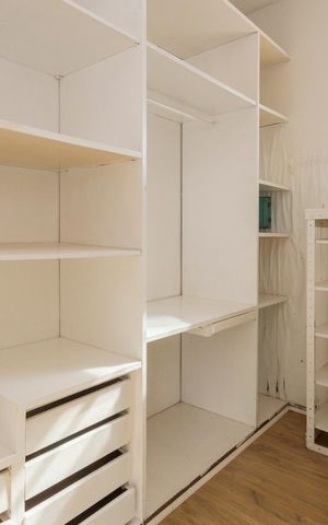 Casa para alugar com 270m², 4 quartos e 4 vagasCloset da suíte