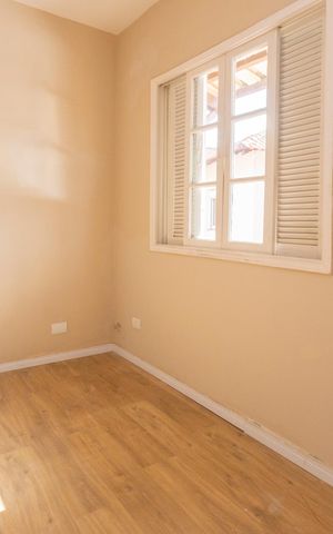 Casa para alugar com 270m², 4 quartos e 4 vagasQuarto 4