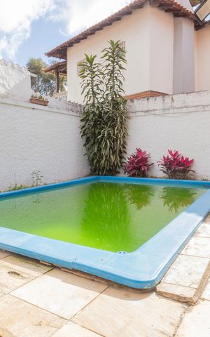 Casa para alugar com 270m², 4 quartos e 4 vagasPiscina