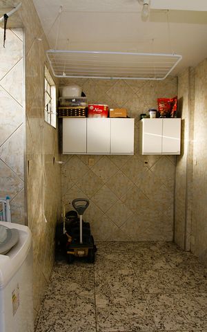 Apartamento à venda com 80m², 3 quartos e 1 vagaÁrea de Serviço