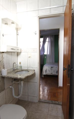 Apartamento à venda com 80m², 3 quartos e 1 vagaBanheiro Social