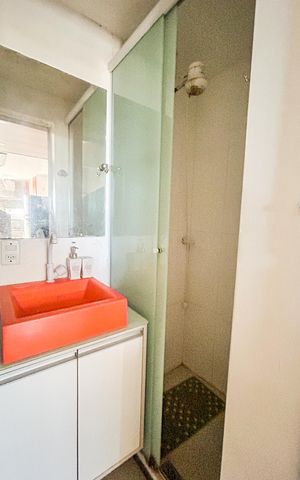 Casa para alugar com 40m², 2 quartos e 1 vaga Casa para alugar com 40m², 2 quartos e 1 vagaBanheiro social