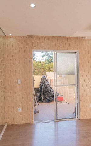 Apartamento à venda com 96m², 3 quartos e 2 vagas Apartamento à venda com 96m², 3 quartos e 2 vagasSala