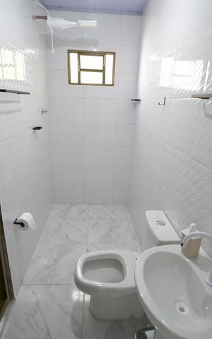 Casa à venda com 54m², 5 quartos e 1 vaga