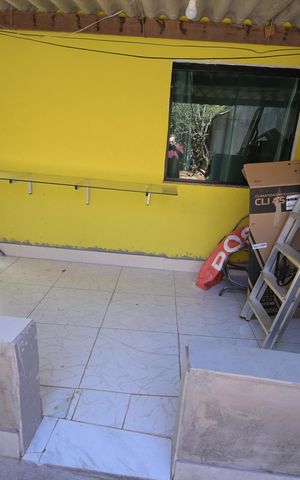 Casa à venda com 54m², 5 quartos e 1 vaga
