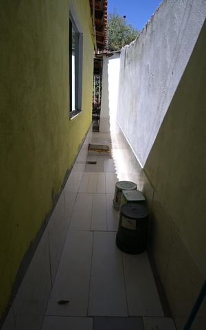 Casa à venda com 54m², 5 quartos e 1 vaga