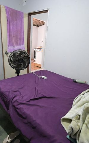 Casa à venda com 54m², 5 quartos e 1 vaga