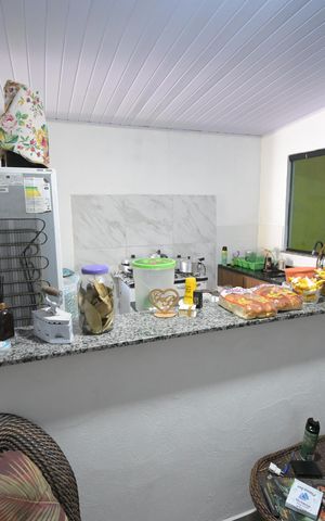 Casa à venda com 54m², 5 quartos e 1 vaga