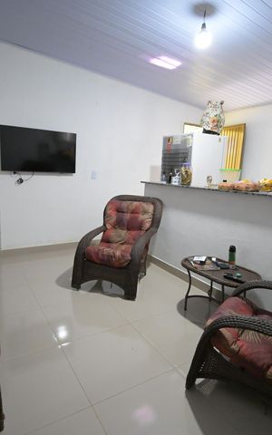 Casa à venda com 54m², 5 quartos e 1 vaga
