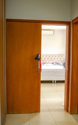 Casa à venda com 630m², 7 quartos e 8 vagas Casa à venda com 630m², 7 quartos e 8 vagasCloset da suíte 4