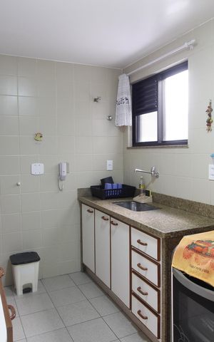 Apartamento para alugar com 109m², 3 quartos e 2 vagasCozinha