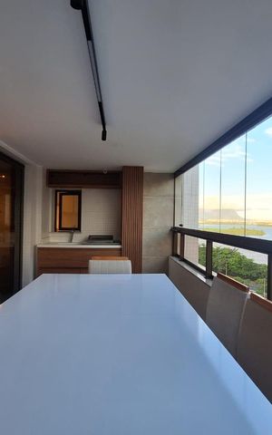Apartamento para alugar com 137m², 3 quartos e 2 vagas