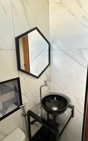 Apartamento para alugar com 60m², 2 quartos e sem vagaBanheiro
