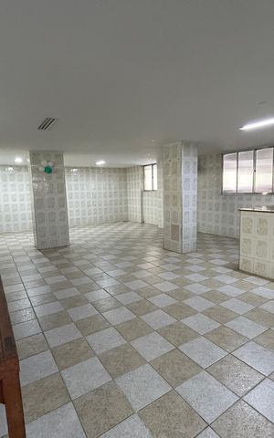 Apartamento para alugar com 60m², 2 quartos e sem vagaÁrea comum - Salão de festas