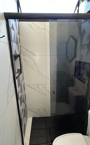 Apartamento para alugar com 60m², 2 quartos e sem vagaBanheiro