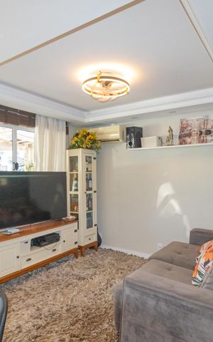 Casa de condomínio à venda com 89m², 3 quartos e 2 vagasSala
