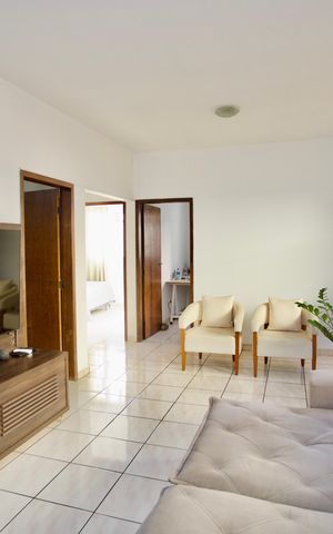 Casa à venda com 280m², 3 quartos e 2 vagas Casa à venda com 280m², 3 quartos e 2 vagasSala de TV