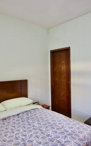 Casa à venda com 280m², 3 quartos e 2 vagas Casa à venda com 280m², 3 quartos e 2 vagasQuarto Suíte