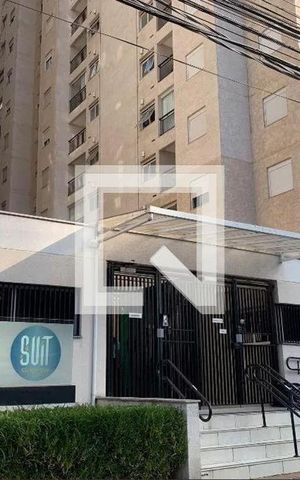 Apartamento para alugar com 56m², 2 quartos e 1 vaga Apartamento para alugar com 56m², 2 quartos e 1 vagaFachada
