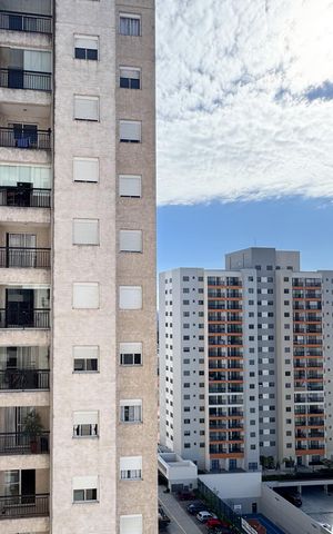 Apartamento para alugar com 56m², 2 quartos e 1 vaga Apartamento para alugar com 56m², 2 quartos e 1 vagaVista - Sacada