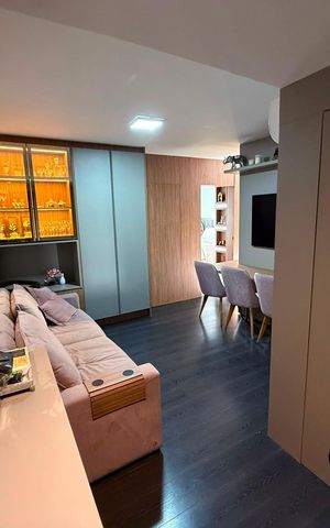 Apartamento à venda com 47m², 2 quartos e 1 vaga Apartamento à venda com 47m², 2 quartos e 1 vagaSala