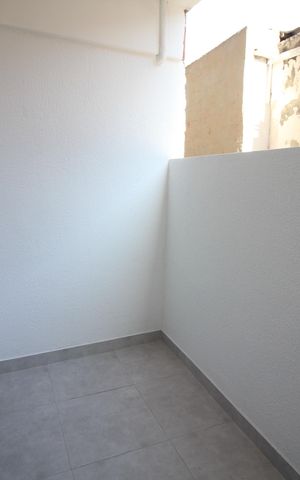 Apartamento à venda com 48m², 2 quartos e sem vagaVaranda e Area de Serviço