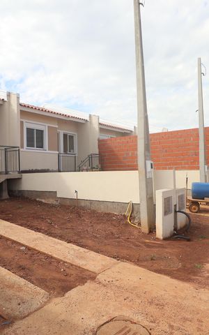 Casa para alugar com 106m², 2 quartos e 1 vagaFachada