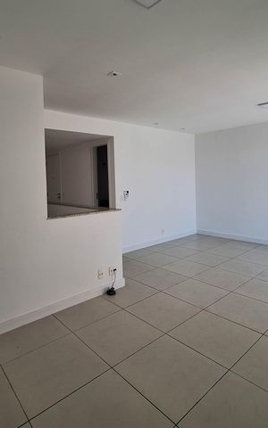 Apartamento à venda com 190m², 3 quartos e 3 vagas Apartamento à venda com 190m², 3 quartos e 3 vagasSala