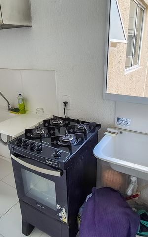 Apartamento para alugar com 40m², 2 quartos e sem vaga Apartamento para alugar com 40m², 2 quartos e sem vagaCozinha e Área de Serviço