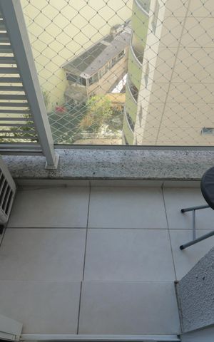 Studio à venda com 28m², 1 quarto e 1 vagaVaranda