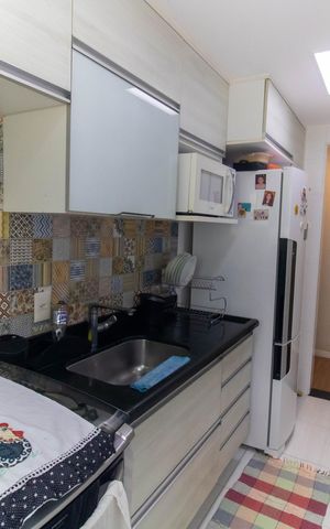 Apartamento à venda com 72m², 3 quartos e 1 vaga Apartamento à venda com 72m², 3 quartos e 1 vagaCozinha e Área de Serviço