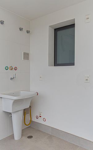 Apartamento à venda com 265m², 3 quartos e 4 vagas