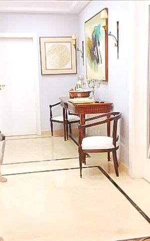 Apartamento à venda com 283m², 2 quartos e 2 vagas Apartamento à venda com 283m², 2 quartos e 2 vagasHall Entrada