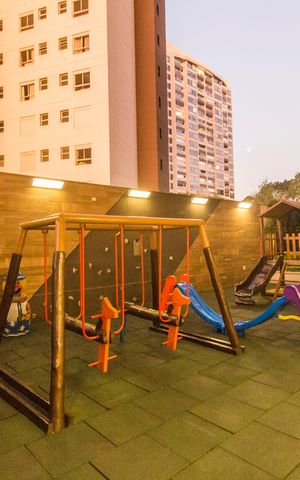 Apartamento para alugar com 112m², 3 quartos e 2 vagasÁrea comum - Playground