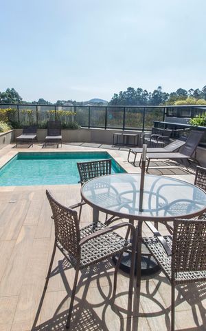 Apartamento para alugar com 112m², 3 quartos e 2 vagasPiscina