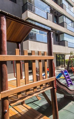 Apartamento para alugar com 112m², 3 quartos e 2 vagasÁrea comum - Playground
