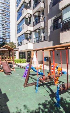 Apartamento para alugar com 112m², 3 quartos e 2 vagasÁrea comum - Playground